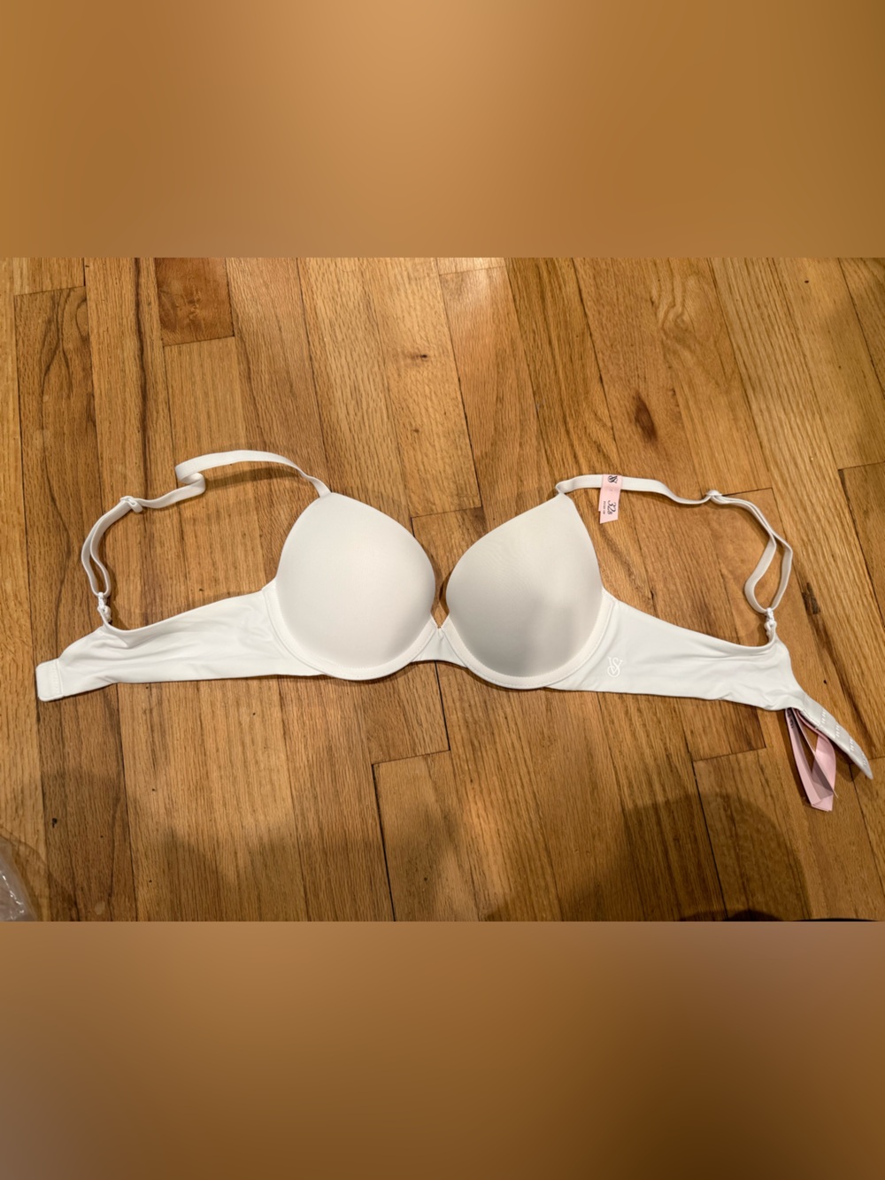 VS push up bra size 32B NWT